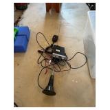 REALISTIC TRC-415 CB RADIO WITH HANDSET AND