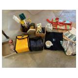 LUNCH BAGS, POTHOLDERS, LARGE SHEL, PLACEMATS,