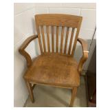 SOLID WOOD COURT ROOM CHAIRS