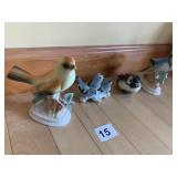 GOEBEL BIRD, BIRDS ON PERCH