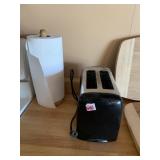 TOASTER AND PAPER TOWEL HOLDER