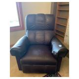 LAZY BOY RECLINER NICE CONDITION