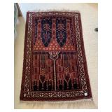 54" X 33.5" HAND KNOTTED