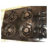 KENMORE GAS COOKTOP - 21.25" BY 30" STILL ATTACHED
