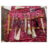 LEATHER MANICURE CASE WITH BEAUTIFUL HANDLED