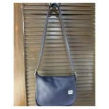 CLASSIC NAVY-BLUE LARGE COACH PURSE WITH FLIP TOP