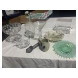 IRIDESCENT PLATE, MABLE PLATE, SERVING BOWLS