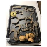 OLD TOOLS, HORSESHOE, STIRRUP, POCKETKNIFE ETC.