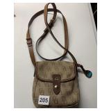 SMALL DOONEY AND BOURKE LOGO CROSSBODY PURSE