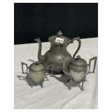 REED BARTON CAMEL SHAPED CREAMER AND SUGAR AND