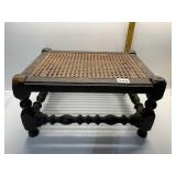 WOVEN RATTAN AND WOOD FOOTREST