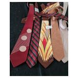 NEW VINTAGE ARROW MENï¿½S TIES SUPERBA CRAVATS C&E
