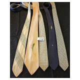FIVE VINTAGE MENï¿½S TIES DIPLOMAT SILK WARP UNITED
