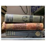 1930 THE OXFORD BOOK OF ENGLISH VERSE, 1911 THE