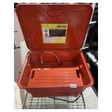 CHICAGO ELECTRIC 6.5 GAL PARTS WASHER