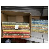 1946 GROUP OF BOOKS DESCHOONHEID VAN ONS LAND 18