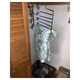 GREEN AND WHITE FLEECE BLANKET