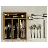 ONIEDA STAINLESS FLATWARE SET, SERVICE FOR 8 PLUS