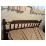 FULL QUEEN HEADBOARD AND HOLLYWOOD FRAME
