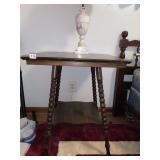 OAK SIDE TABLE WITH BOTTOM SHELF, 24X24X28