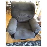 VERY CLEAN LIFT CHAIR