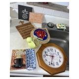BUNNY SPONGE HOLDER, TRIVETS, GOOSE WALL CLOCK