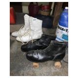 2 PAIRS OF VINTAGE ROLLER SKATES