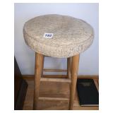 BURLAP TOP STOOL