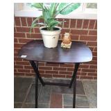 JIM SHORE CAT, ARTIFICIAL PLANT, TRAY TABLE