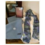 LANDSï¿½ END FLEECE SCARF, SILK MADE IN FRANCE