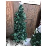 ARTIFICIAL CHRISTMAS TREE