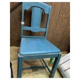 BLUE PAINTED WOOD CHAIR