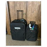ATLANTIS LUGGAGE SET, LARGE CHECKED AND CARRY ON