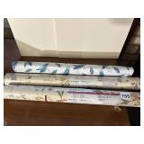 2 SEALED ROLLS OF WALLPAPER AND REMNANT