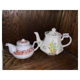 SADLER TEA POT, LANKA PORCELAIN SMALL TEA POT