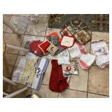 LINEN TOWELS, POTHOLDERS, COASTERS