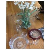 RUBY FLASHED PLATES, FAUX DAFFODIL, SERVING