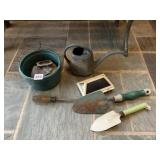 GARDENING TOOLS, WATERING CAN, SOLAR LIGHT, CAT
