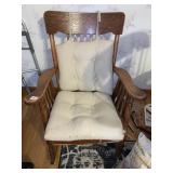 MISSION OAK ROCKING CHAIR WITH PADS