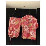 TOMMY BAHAMA SIZE M SILK BLEND TWO PIECE OUTFIT