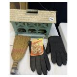 GLOVES EAR PLUGS, BIRD FEEDER