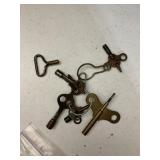 ASSORTED CLOCK KEYS