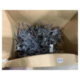 BOX OF Z WALL PEG HOOKS, APPROX 200