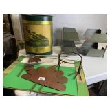 3 PC. METAL TURKEY FOR YOUR CENTER PIECE, PAPER