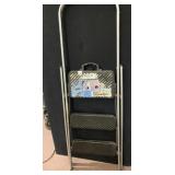 3 STEP FOLDING LADDER