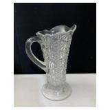 STAR DESIGN APPLIED HANDLE WATER PITCHER 8"