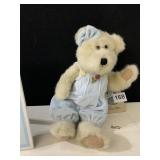 SASHA BOYDï¿½S BEAR NEW WITH FRAME