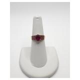 14K RED STONE RING SZ 6.5. 4.2G