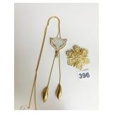 GOLD TONE MONET SNOWFLAKE PENDANT, CAT FACE