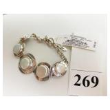 BRACELET SILVER W/ WHITE CENTER STONES